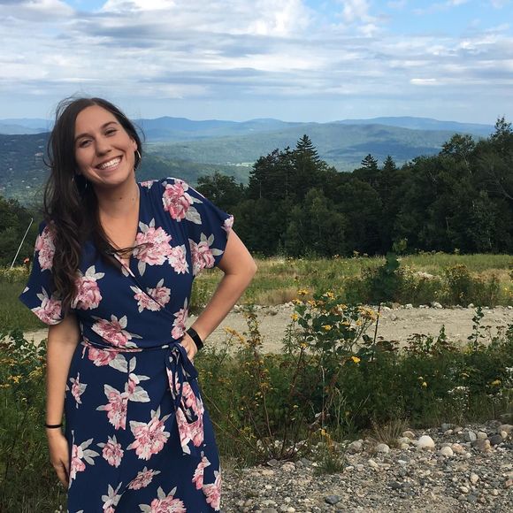 Meet your Posher, Alexandra - Picture 1 of 1